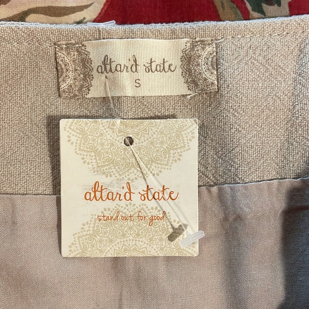 ❤️ Adorable Altar’d State Embroidered Mini Skirt, NWT!& Matching Pom Earrings 😍 - Picture 8 of 16